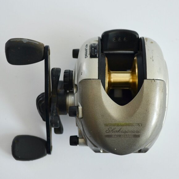 Shakespeare Ranger SRB-1 Bait Casting Reel Fishing Vintage - Picture 1 of 6